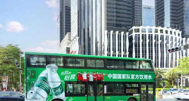 《奋斗，有你一路相伴》（以梦为马，青春不负）