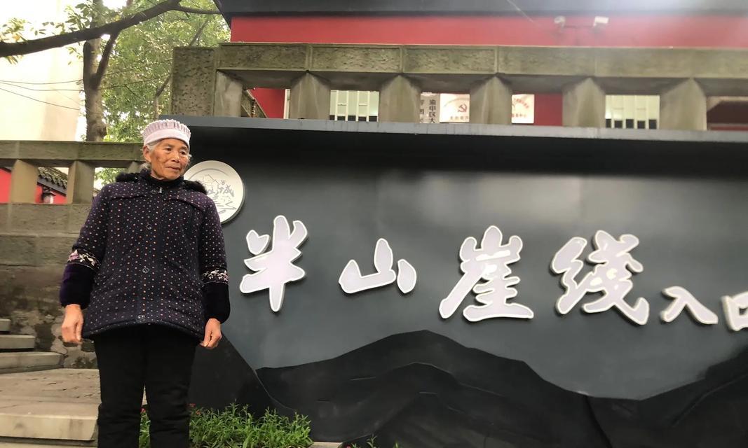 大自然母亲的永恒美丽（一个女孩的成长与探索）